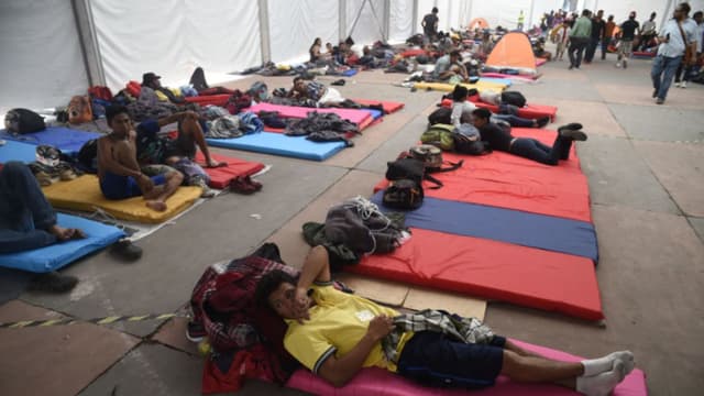 Hallan restos humanos antiguo campamento migrante en Ciudad de México