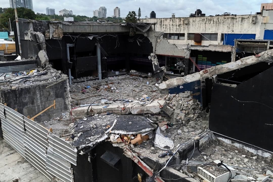 Discoteca Jet Set días después de que su techo se derrumbara, acabando con la vida de más de 200 personas, en Santo Domingo, República Dominicana, el viernes 11 de abril de 2025. (Matias Delacroix/AP Photo)