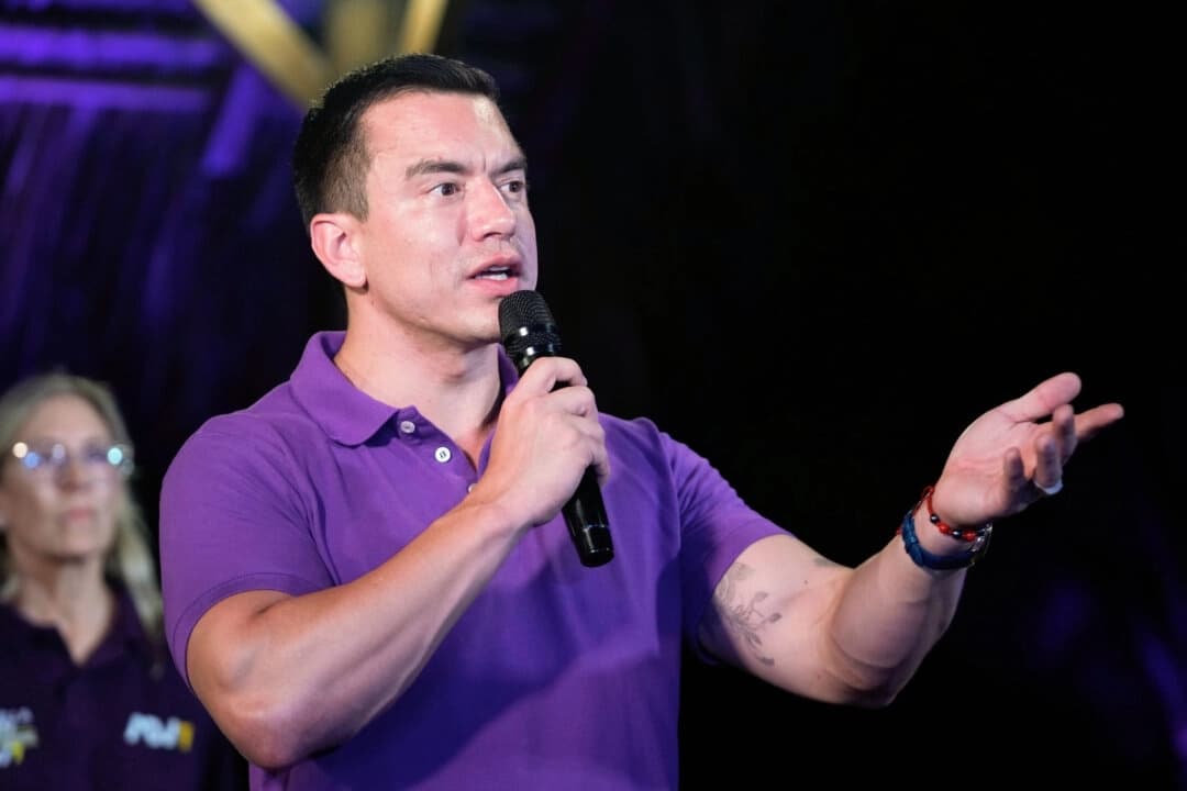 Daniel Noboa gana reelección en una contienda dominada por la amenaza de narcotraficantes