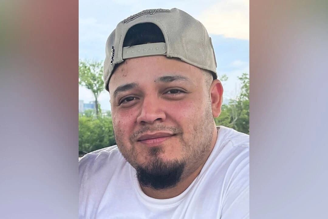 Juez insinúa posible desacato en caso de hombre deportado por error a El Salvador