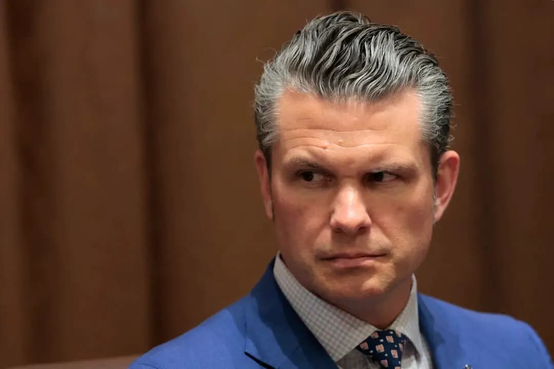 El secretario de Defensa Pete Hegseth en Washington el 10 de abril de 2025. (Anna Moneymaker/Getty Images)