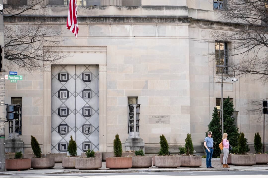 El Departamento de Justicia en Washington el 10 de marzo de 2025. (Madalina Vasiliu/The Epoch Times)