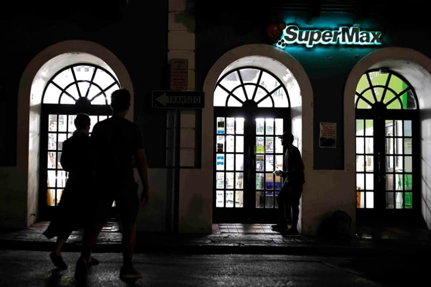 Restablecido el 47 % del sistema eléctrico en Puerto Rico tras el apagón masivo