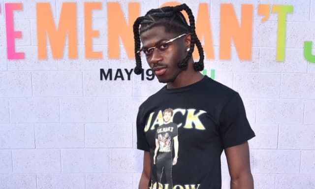 Lil Nas X mejora tras ser hospitalizado por parálisis facial parcial