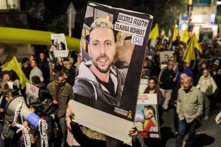 Hamás publica un tercer vídeo del rehén colombiano-israelí Elkana Bohbot