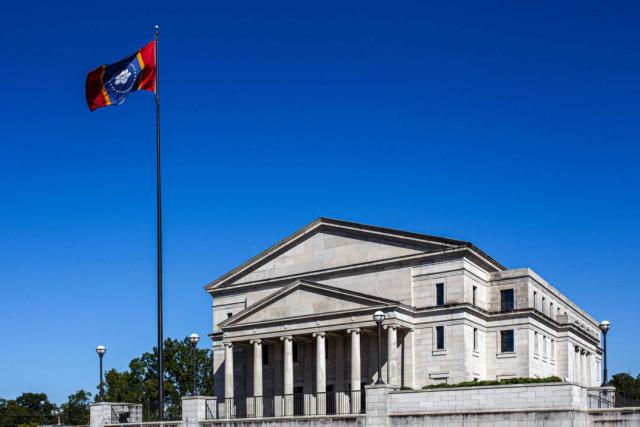 Corte Suprema de Mississippi rechaza solicitud de cambio de nombre a menor en transición de género