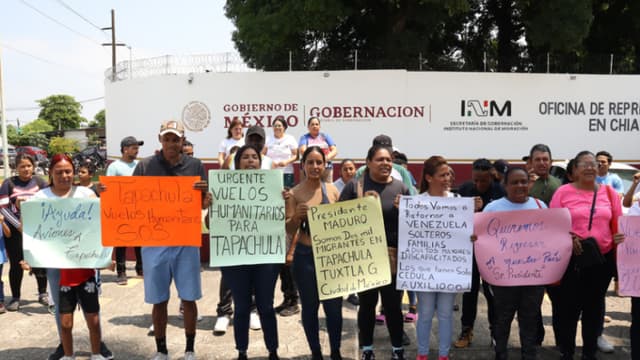 Venezolanos aumentan protestas en sur de México para exigir vuelos de repatriación