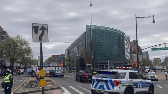 Bibliotecas de Nueva York reciben amenazas de bomba falsa para detener desfile de Falun Gong
