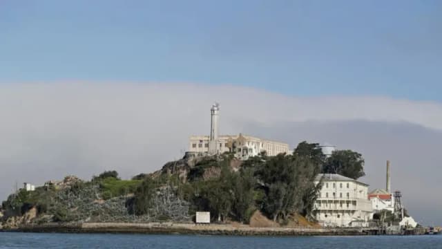 Trump ordena reabrir Alcatraz para encarcelar a delincuentes reincidentes