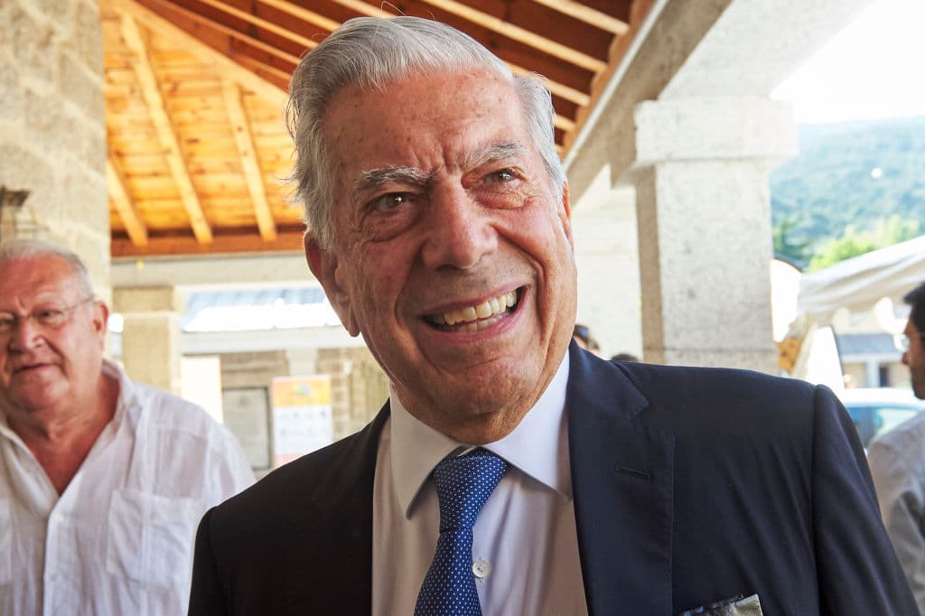Mario Vargas Llosa: El hombre que rompió con la tribu
