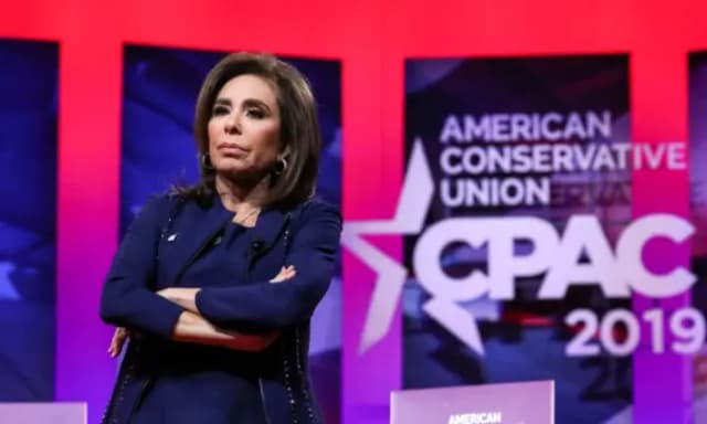 La jueza Jeanine Pirro habla en la convención de la CPAC en National Harbor, Maryland, el 2 de marzo de 2019. (Samira Bouaou/The Epoch Times)
