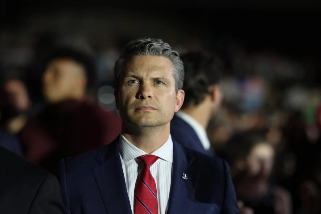 El secretario de Defensa, Pete Hegseth, en Michigan el 29 de abril de 2025. (Scott Olson/Getty Images)