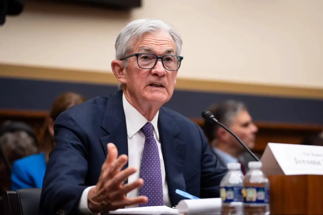 El presidente de la Reserva Federal, Jerome Powell, testifica ante el Comité de Política Monetaria de la Cámara de Representantes en Washington el 12 de febrero de 2025. (Madalina Vasiliu/The Epoch Times)