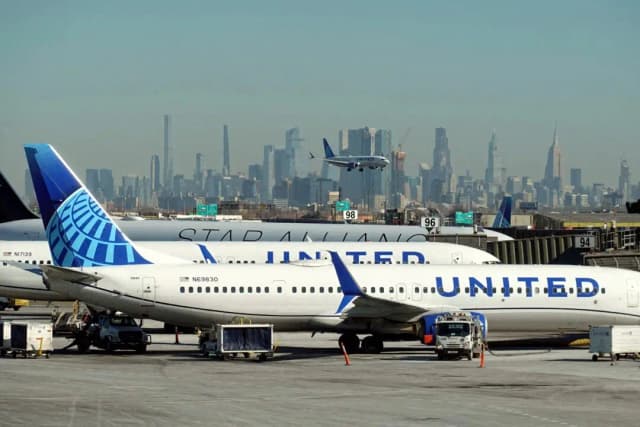 Aeropuerto de Newark sufrió una nueva interrupción de las comunicaciones de 90 segundos: FAA