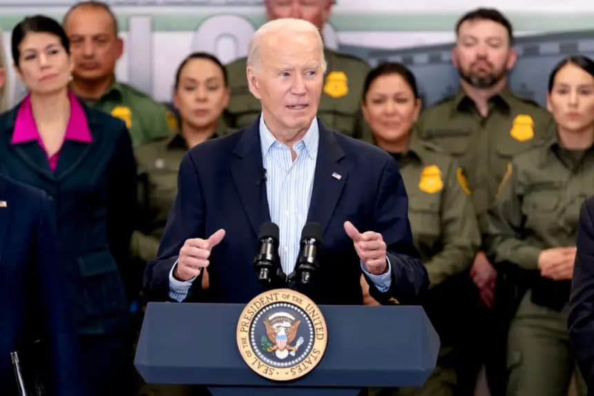 El expresidente de EE. UU. Joe Biden pronuncia un discurso sobre inmigración y seguridad fronteriza en la Estación Brownsville en Olmito, Texas, el 29 de febrero de 2024. (Cheney Orr/Getty Images)