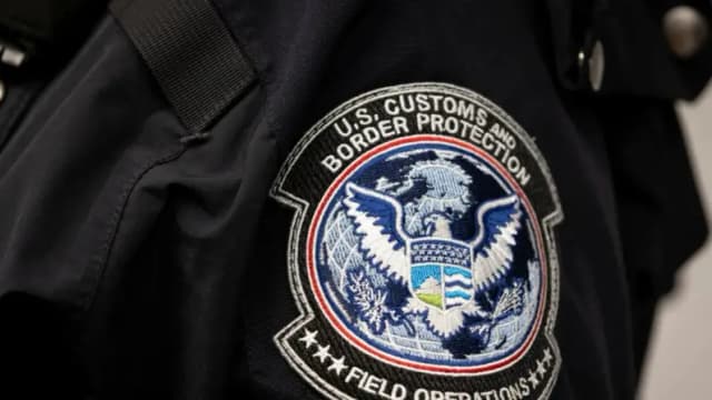 Trump anuncia campaña para acelerar las deportaciones con 20,000 agentes más