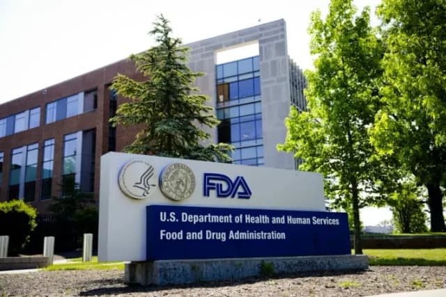 El edificio de la Administración de Alimentos y Medicamentos de Estados Unidos en White Oak, Maryland, el 5 de junio de 2023. (Madalina Vasiliu/The Epoch Times)