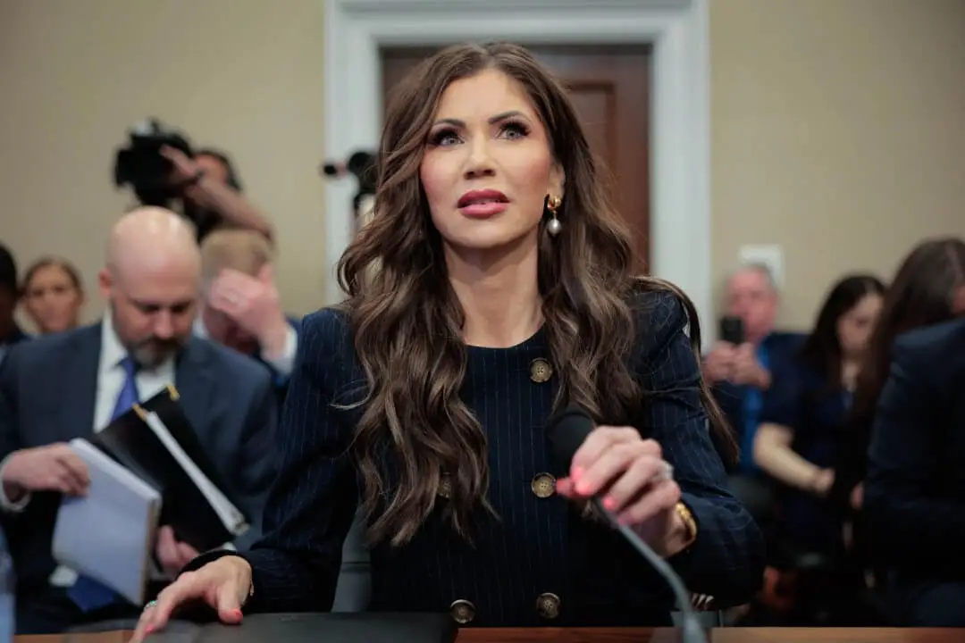 La secretaria de Seguridad Nacional, Kristi Noem, en Washington el 6 de mayo de 2025. (Chip Somodevilla/Getty Images)