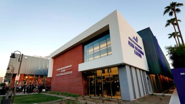 Departamento de Educación revoca multa de USD 37.7 millones impuesta a universidad cristiana