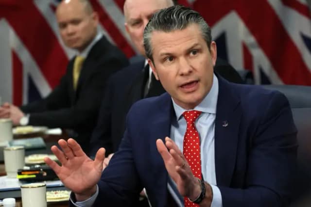 El secretario de Defensa, Pete Hegseth, en Arlington, Virginia, el 6 de marzo de 2025. (Win McNamee/Getty Images)