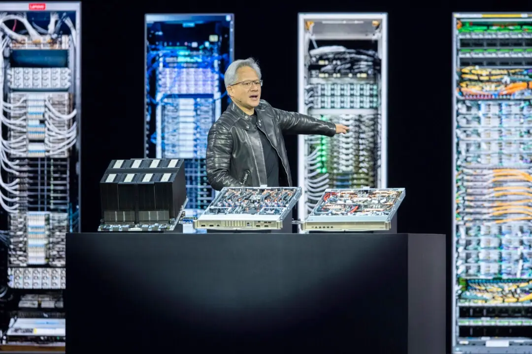 El director ejecutivo Jensen Huang habla durante el discurso inaugural de Nvidia GTC, en San José, California, el 18 de marzo de 2025. (Nic Coury/AP Photo).