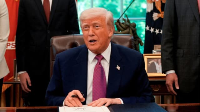 Trump afirma que no busca llegar a un acuerdo con UE tras anuncio de aranceles del 50 %