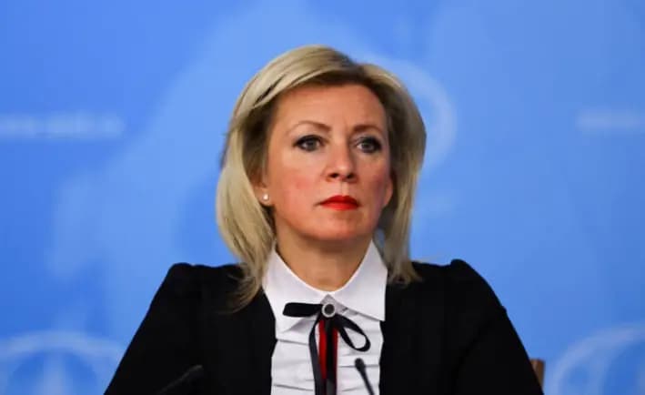 La portavoz del Ministerio de Asuntos Exteriores de Rusia, Maria Zakharova, asiste a una conferencia de prensa ofrecida por el ministro de Asuntos Exteriores, Sergei Lavrov, en Moscú, el 14 de enero de 2025. (Evgenia Novozhenina/Reuters)