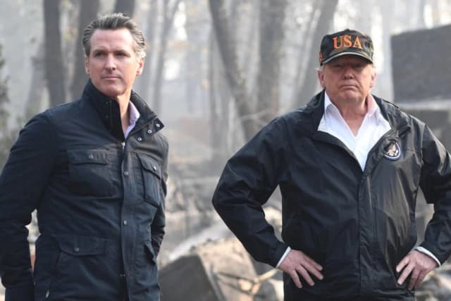 Trump amenaza con quitar fondos federales si California permite competir a hombres en deportes femeninos