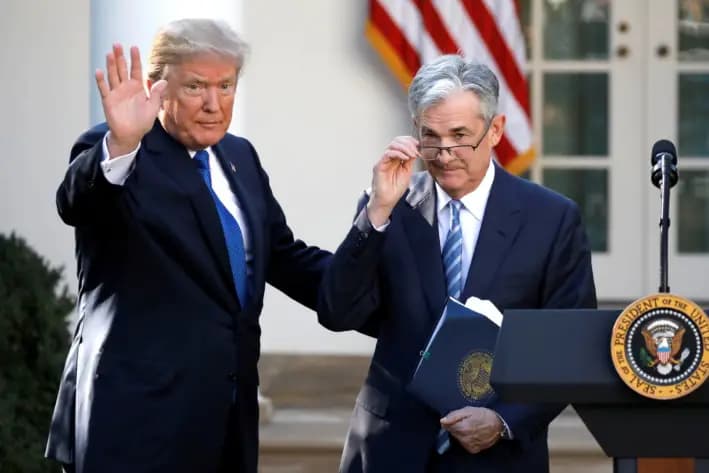 El presidente Donald Trump con el entonces candidato a presidente de la Reserva Federal, Jerome Powell, en la Casa Blanca, en Washington, el 2 de noviembre de 2017. (Reuters/Carlos Barria)