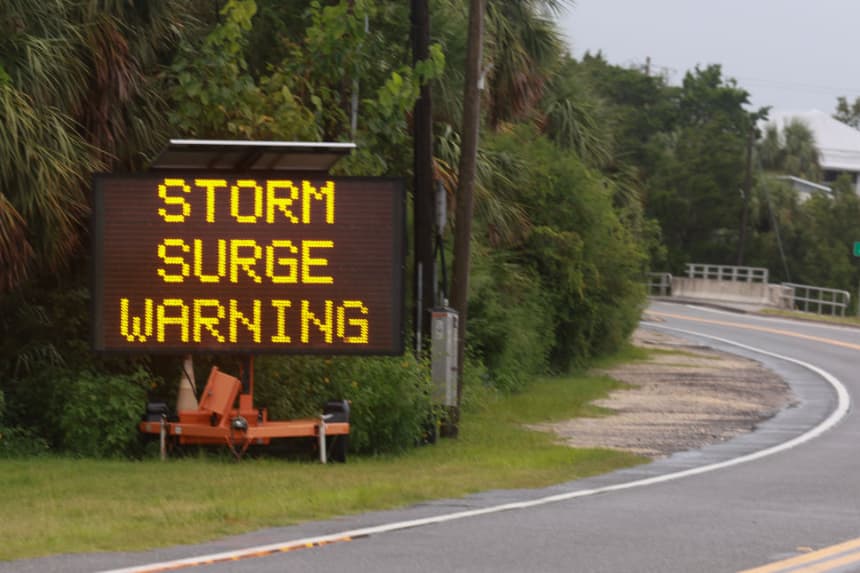 Polvo del Sahara inhibirá tormentas en Florida en inicio de la temporada de huracanes