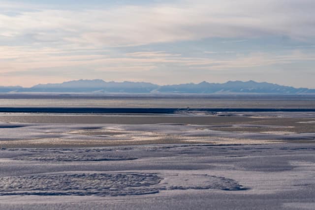 Funcionarios del gabinete visitarán Alaska esta semana para discutir la perforación petrolera y el gasoducto