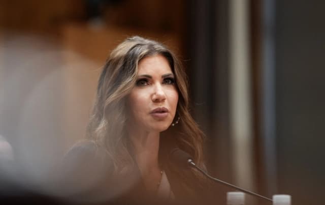 Corte le impide al gobierno cancelar documentos de inmigración de 5000 venezolanos