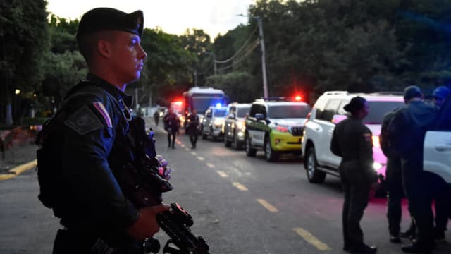 Decomisan más de 34,000 litros de insumos para cocaína en Colombia