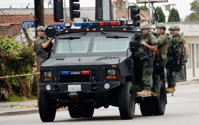 FBI revela aumento histórico de detenciones en medio del "reinicio a gran escala" de la agencia