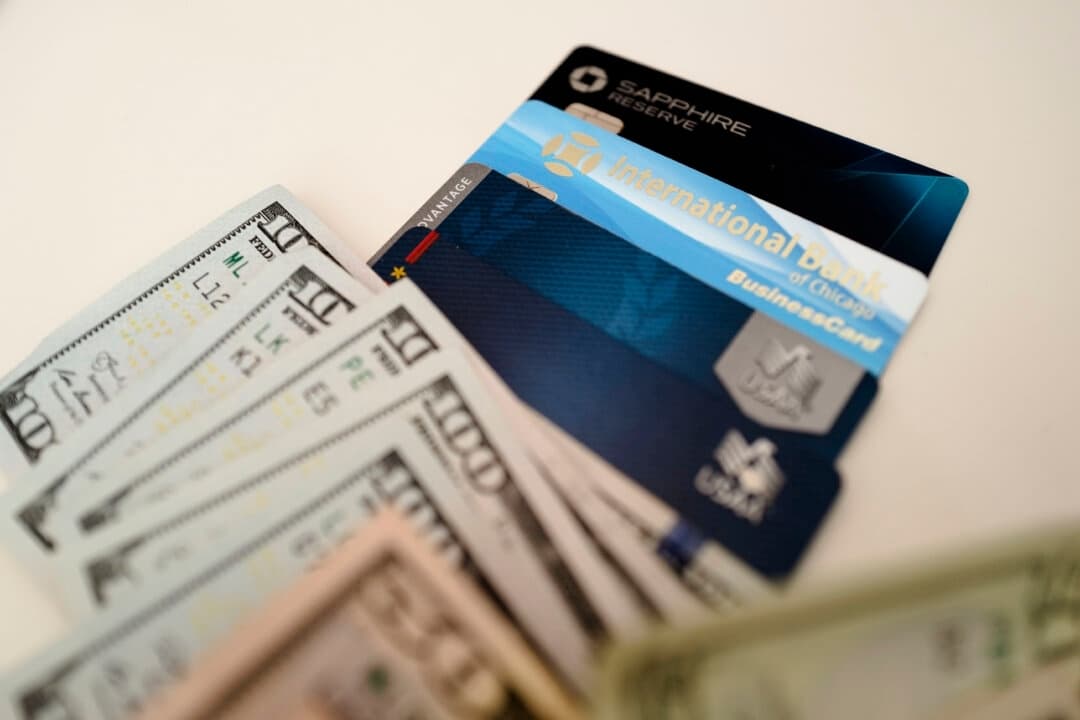 Crecimiento de los ingresos personales en EE. UU. se acelera en abril y aumenta un 0.8%