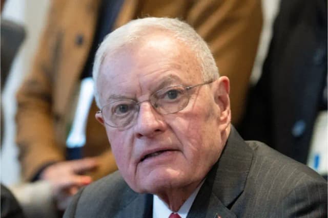 El enviado especial de Estados Unidos para Ucrania y Rusia, el teniente general Keith Kellogg asiste a la Conferencia de Seguridad de Múnich, Alemania, el 15 de febrero de 2025. (Boris Roessler/Reuters)