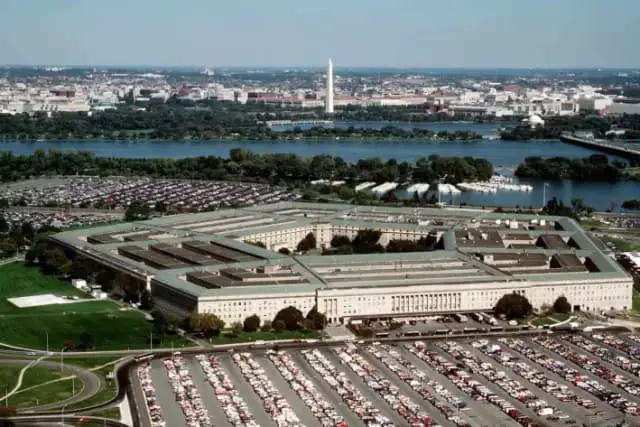 El edificio del Pentágono, sede del Departamento de Defensa de EE. UU., en Washington, en una fotografía aérea sin fecha. (Fuerza Aérea de EE. UU./Getty Images)