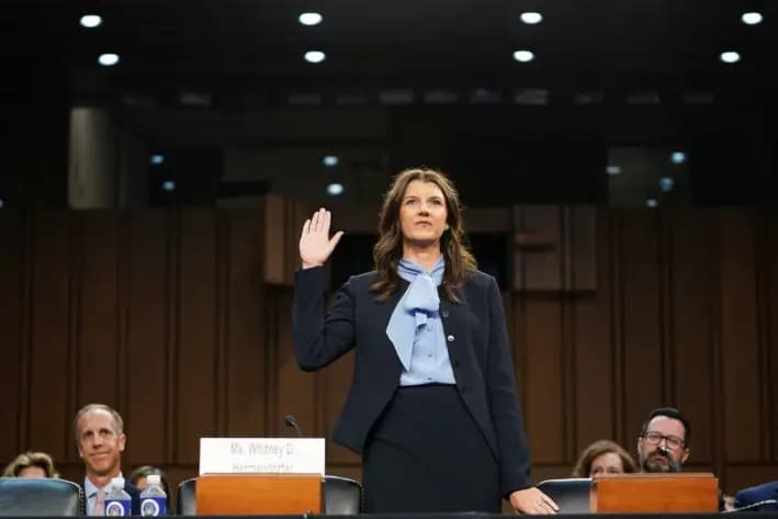 Whitney D. Hermandorfer comparece ante el Comité Judicial del Senado, en Washington, el 4 de junio de 2025. (Nathan Howard/Reuters)