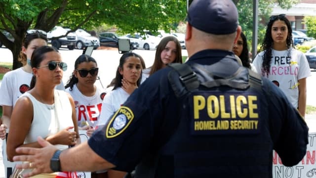 Estudiante de preparatoria de Massachusetts obtiene la libertad bajo fianza tras ser detenido por el ICE