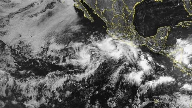 La tormenta tropical Bárbara se intensifica frente a la costa del Pacífico de México