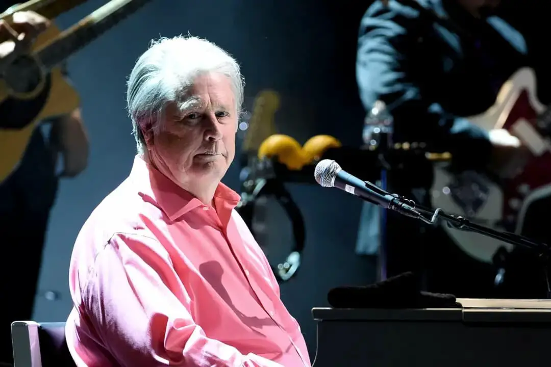 El músico Brian Wilson interpreta Pet Sounds en el Pantages Theatre el 26 de mayo de 2017 en Los Ángeles, California. (Kevin Winter/Getty Images)