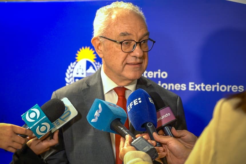 Uruguay reactiva mecanismo consular con Venezuela sin reconocer resultado de elecciones