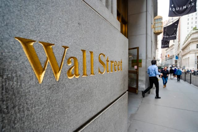 Wall Street en la ciudad de Nueva York, el 4 de abril de 2025. (Samira Bouaou/The Epoch Times)