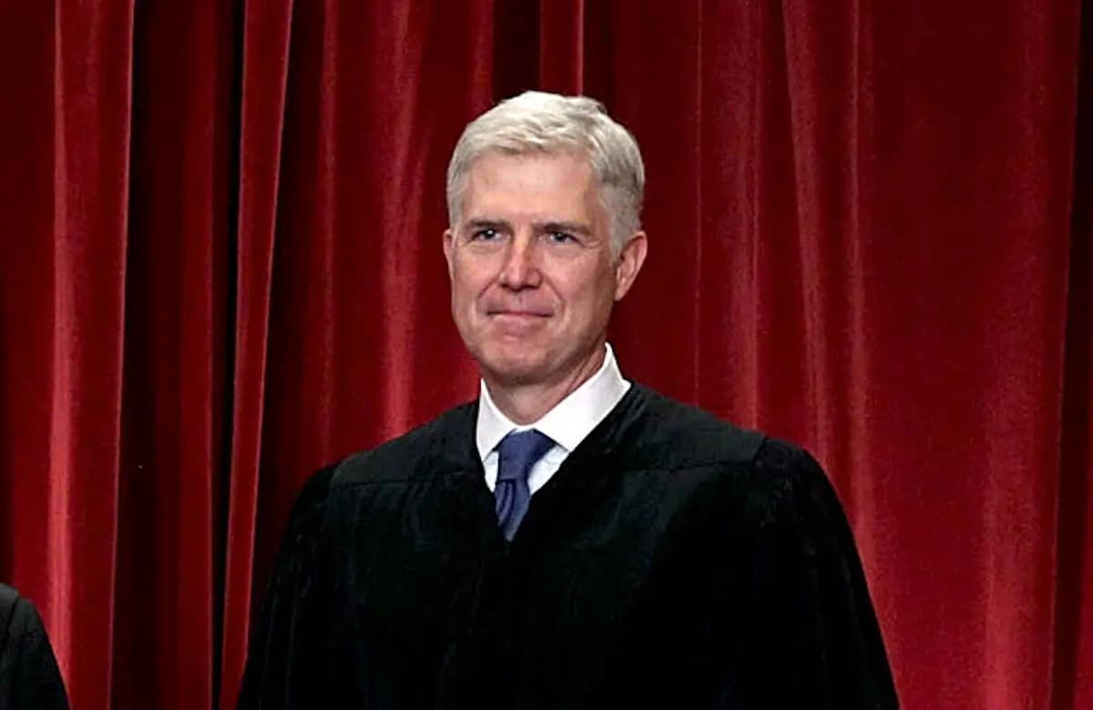 <em>El juez asociado de la Corte Suprema Neil Gorsuch en la Sala de Conferencias Este de la Corte Suprema en Washington el 1 de junio de 2017. Alex Wong/Getty Images</em>
