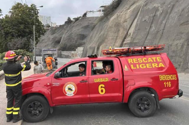 Son 17 los heridos tras sismo de magnitud de 6.1 que dejó un fallecido en Lima