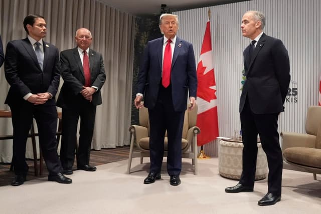 Trump califica de "gran error" la expulsión de Rusia del G8 en la cumbre de Canadá