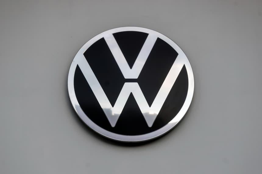 México llama a revisión a 25,178 vehículos de Volkswagen por desperfecto en cinturón