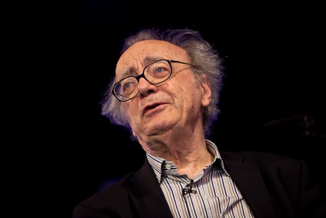 Alfred Brendel asiste al Hay Festival en Hay-on-Wye, Gales, el 4 de junio de 2011. (David Levenson/Getty Images)
