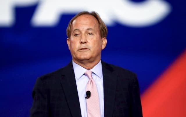 Fiscal general de Texas investiga a 33 no ciudadanos acusados de votar ilegalmente en elecciones de 2024