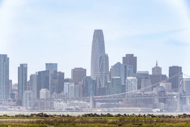 El skyline de San Francisco, California, el 25 de marzo de 2024. (John Fredricks/The Epoch Times)